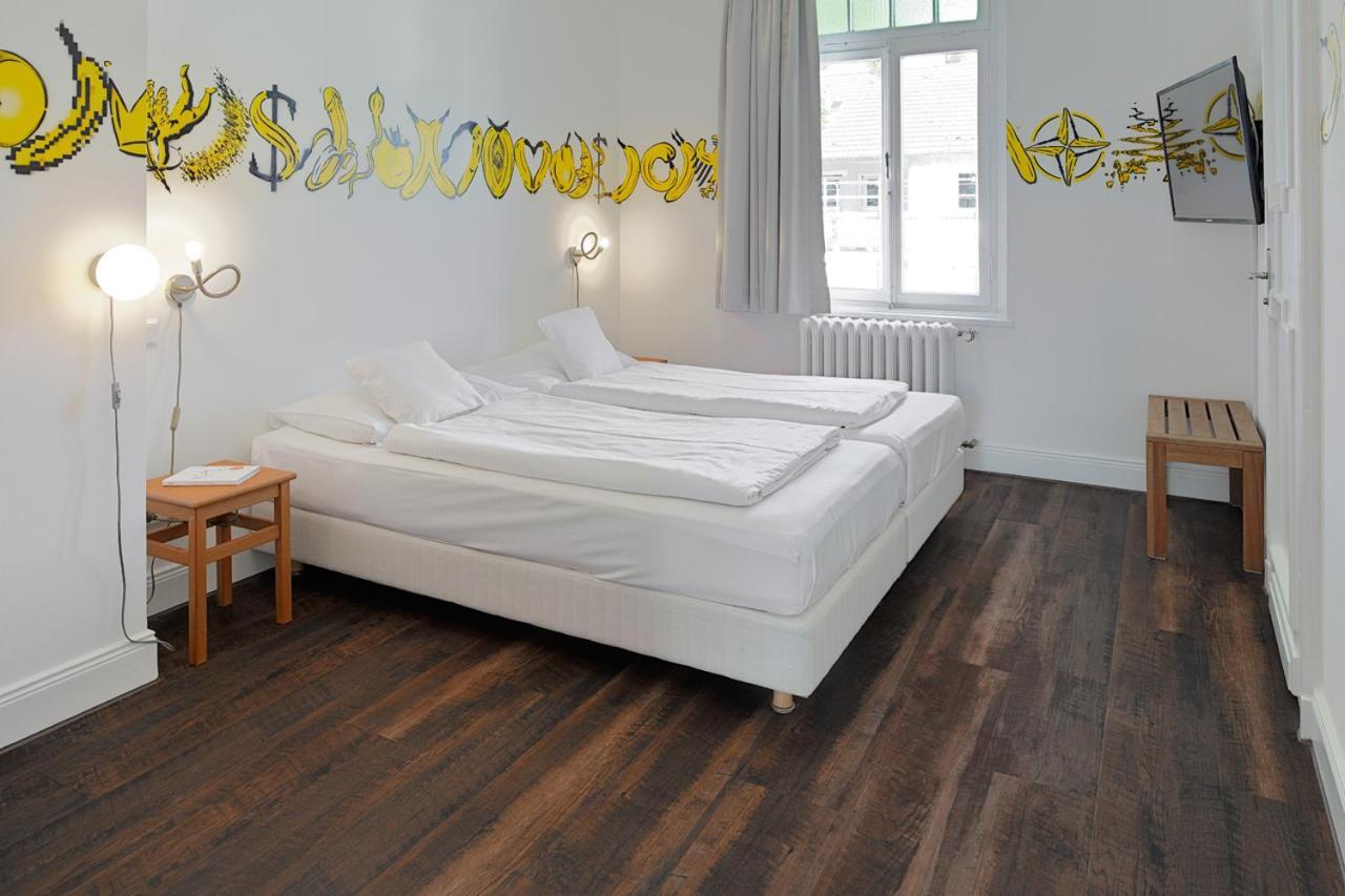 Hotel Artgenossen ลินด์ลาร์ ภายนอก รูปภาพ